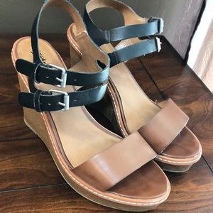 Mossimo wedge heels